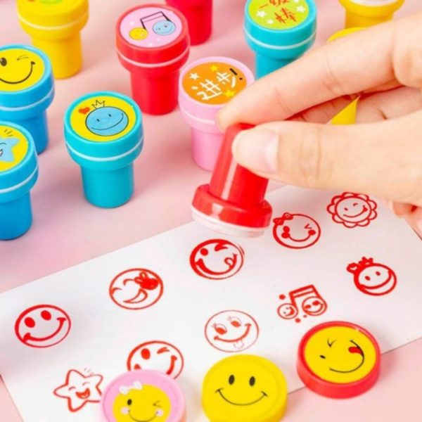 10pcs Self Inking Stamps of Smile Emoji/Cute Cartoon